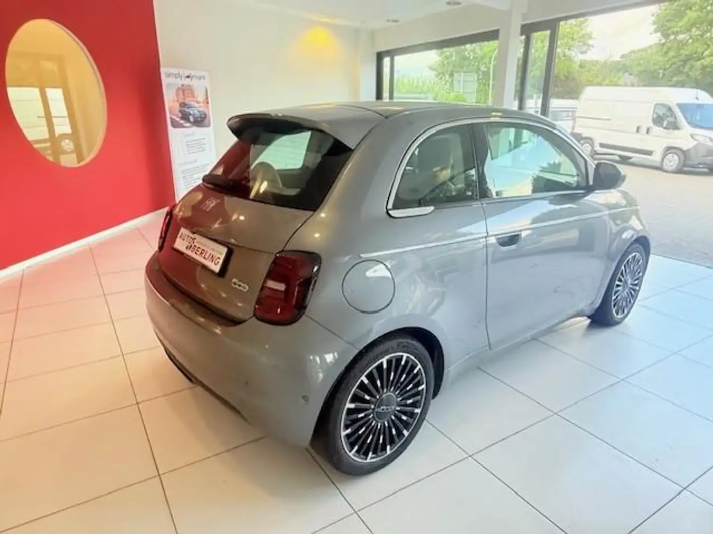 Fiat 500e La Prima by Bocelli Batterie 42 kWh Grau - 1