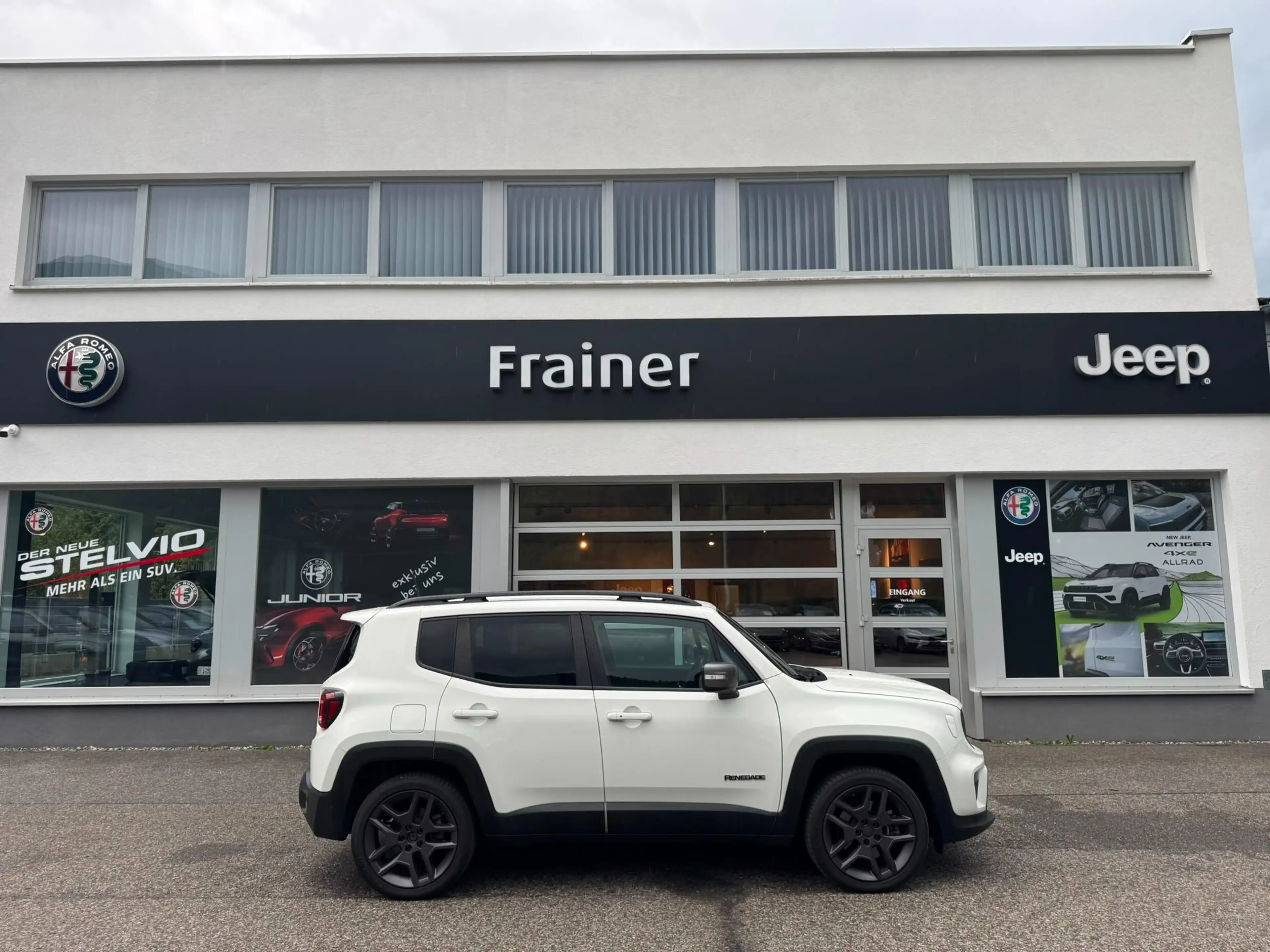 Jeep Renegade Limited Plug-In-Hybrid 4xe 190PS — photo 6