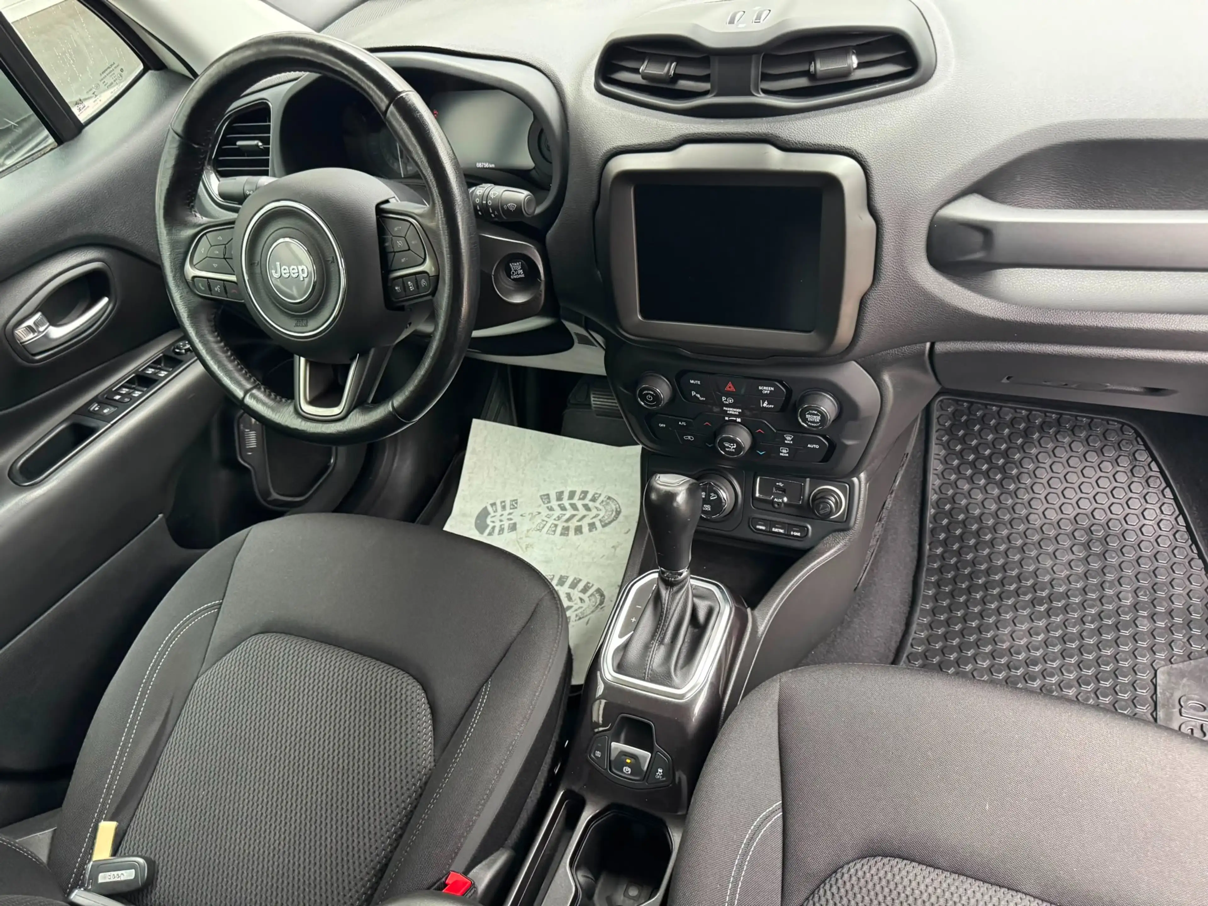 Jeep Renegade Limited Plug-In-Hybrid 4xe 190PS — photo 10
