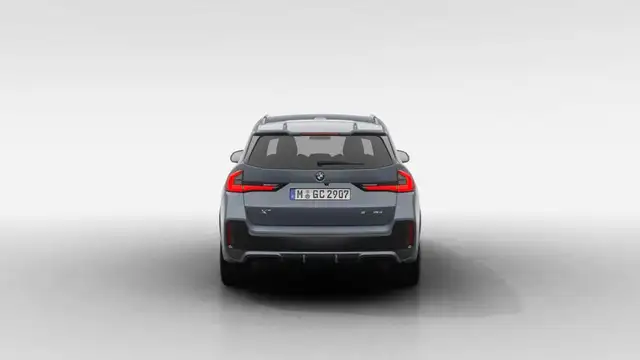 BMW X1 view 5