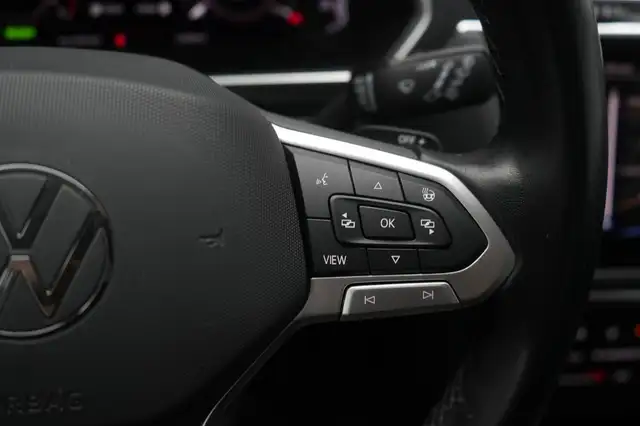 Volkswagen Tiguan view 17