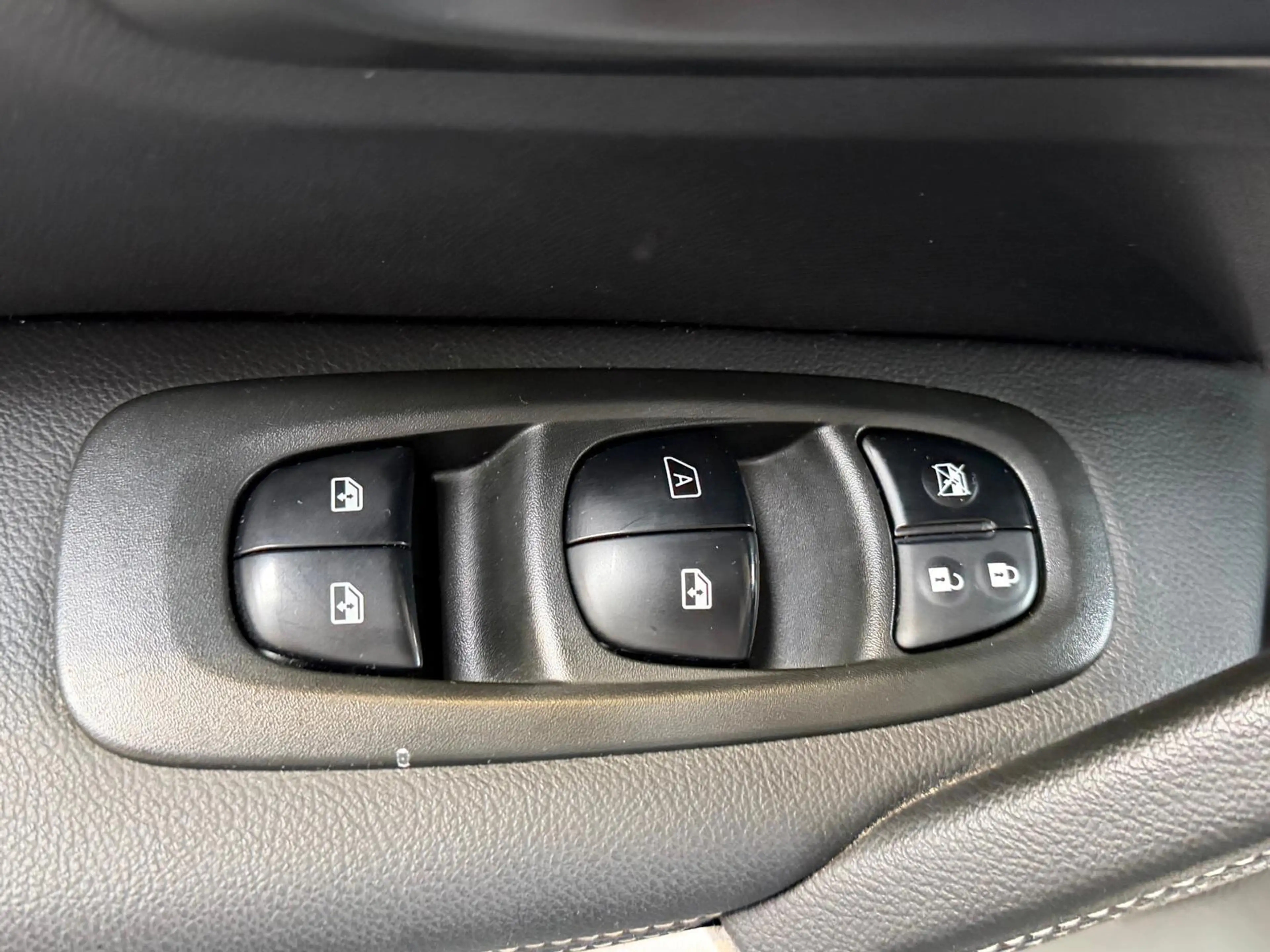 Renault Kadjar 1.2 TCe Bose Camera, carplay, Navi, Leer — photo 27
