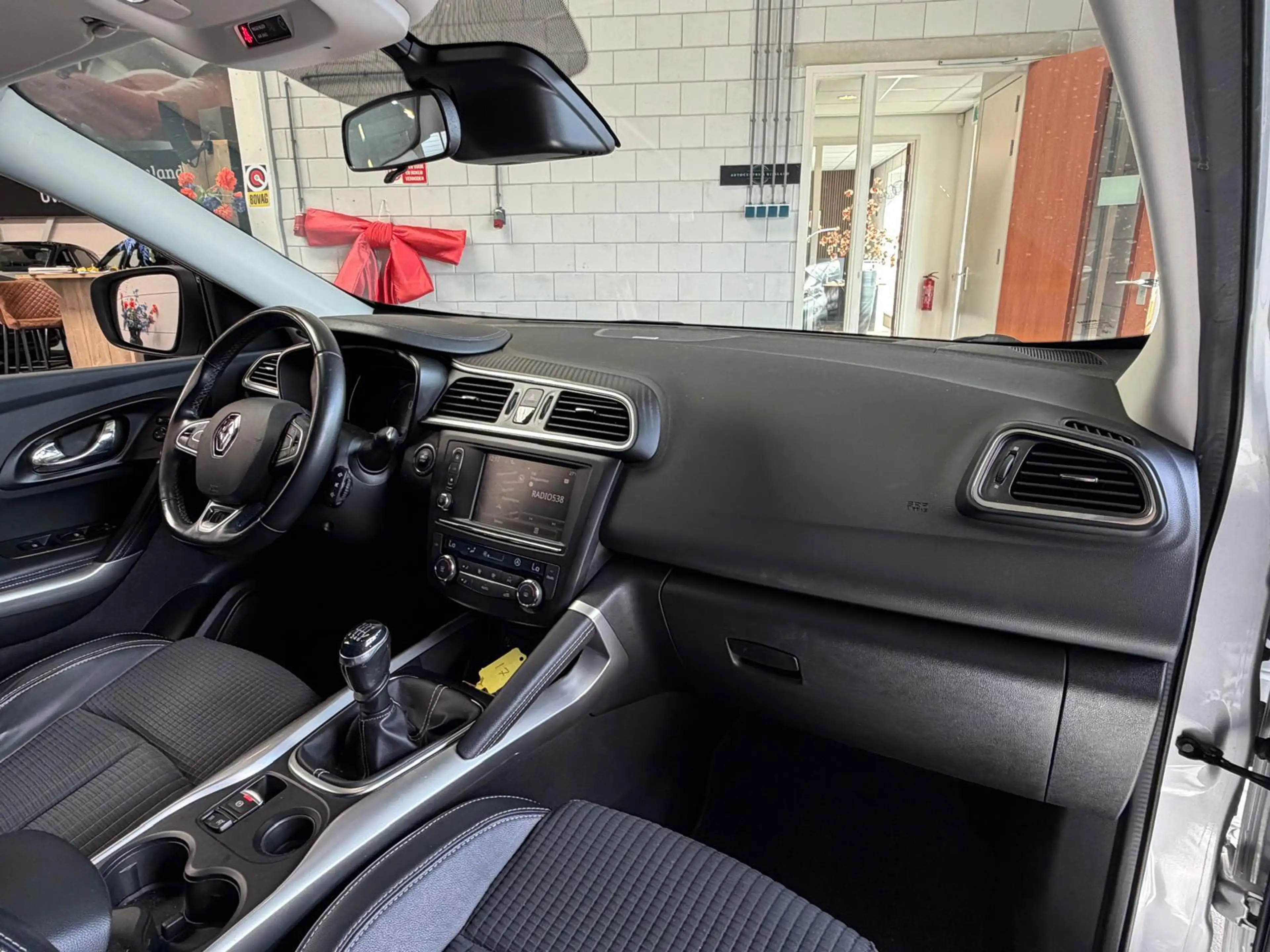 Renault Kadjar 1.2 TCe Bose Camera, carplay, Navi, Leer — photo 22
