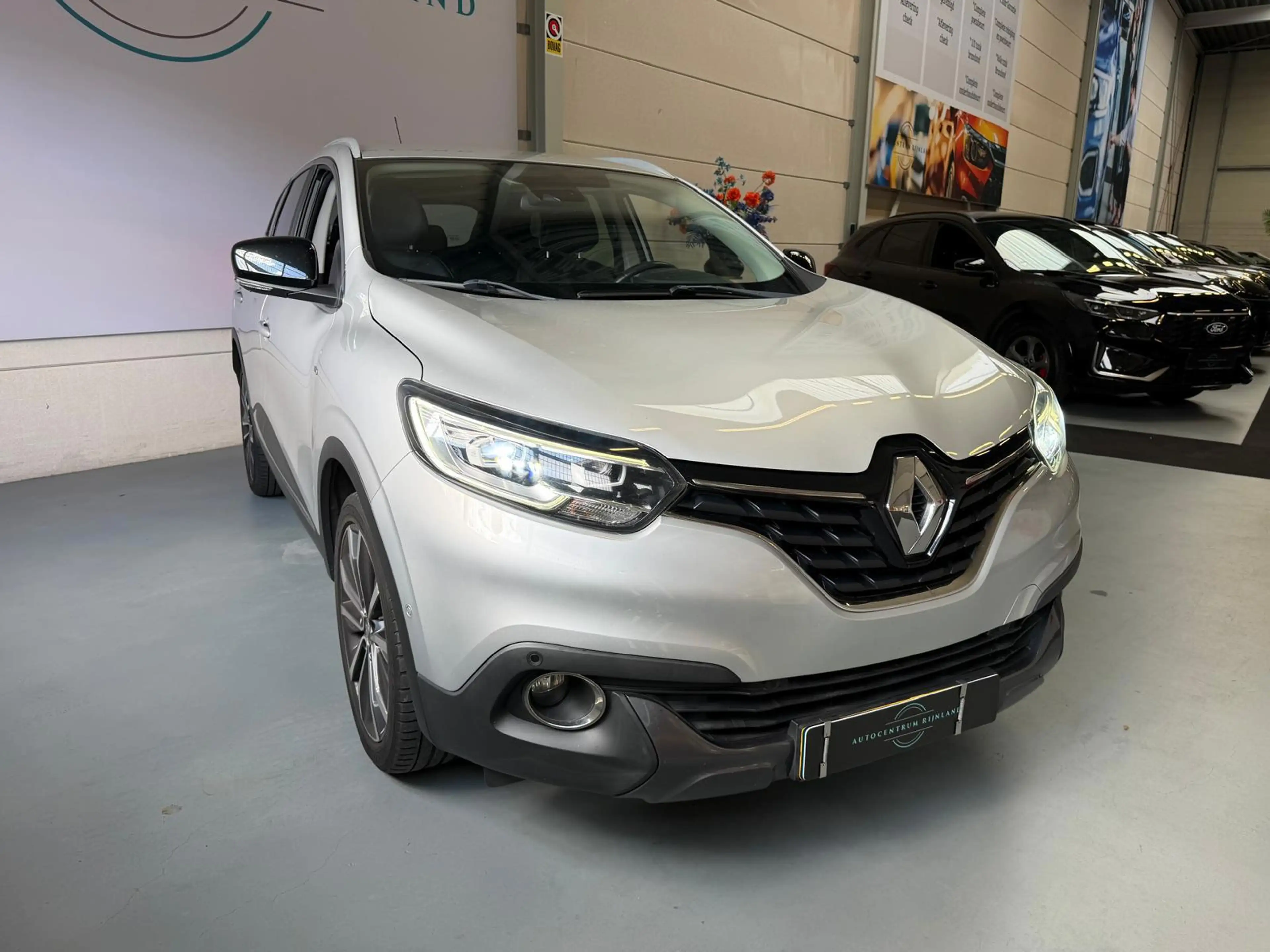 Renault Kadjar 1.2 TCe Bose Camera, carplay, Navi, Leer — photo 12