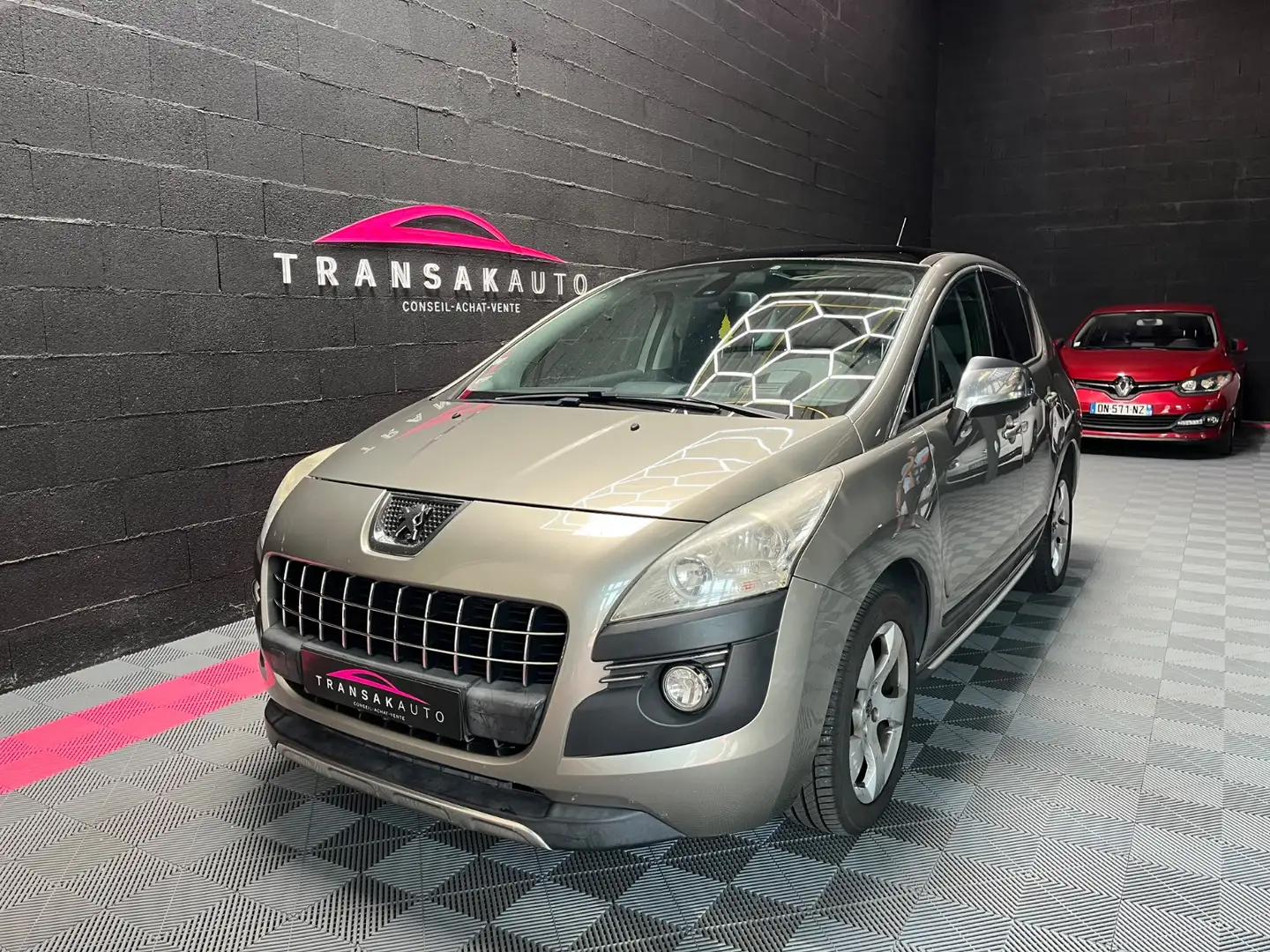 Peugeot 3008 Allure Gris - 1