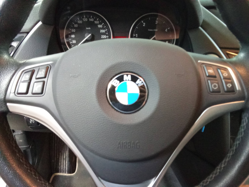 BMW X1 xDrive 18 d — photo 10