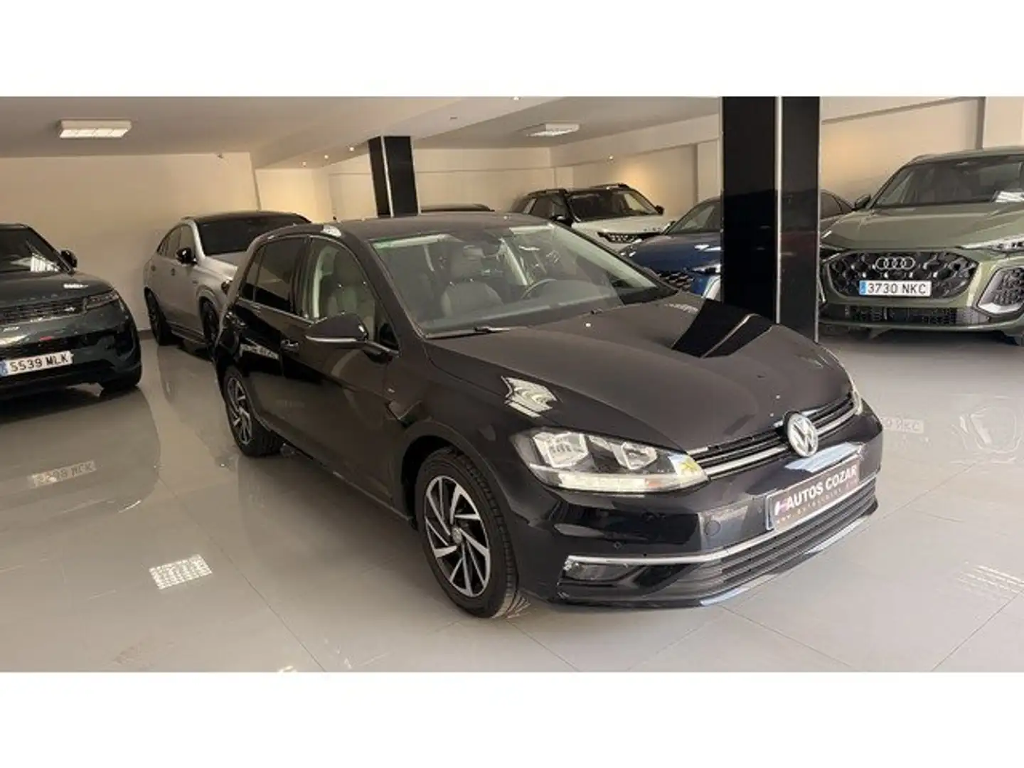 Volkswagen Golf 1.5 TSI Evo Sport DSG7 110kW Negro - 1