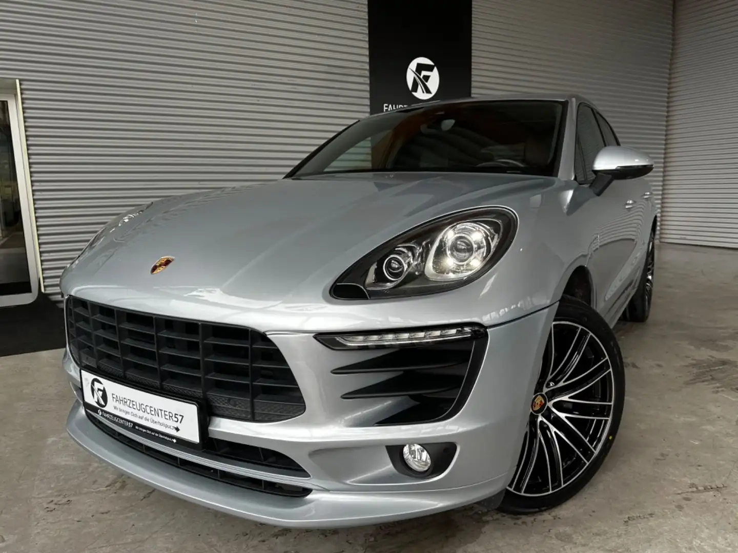 Porsche Macan 2.0 252cv pdk Argento - 1