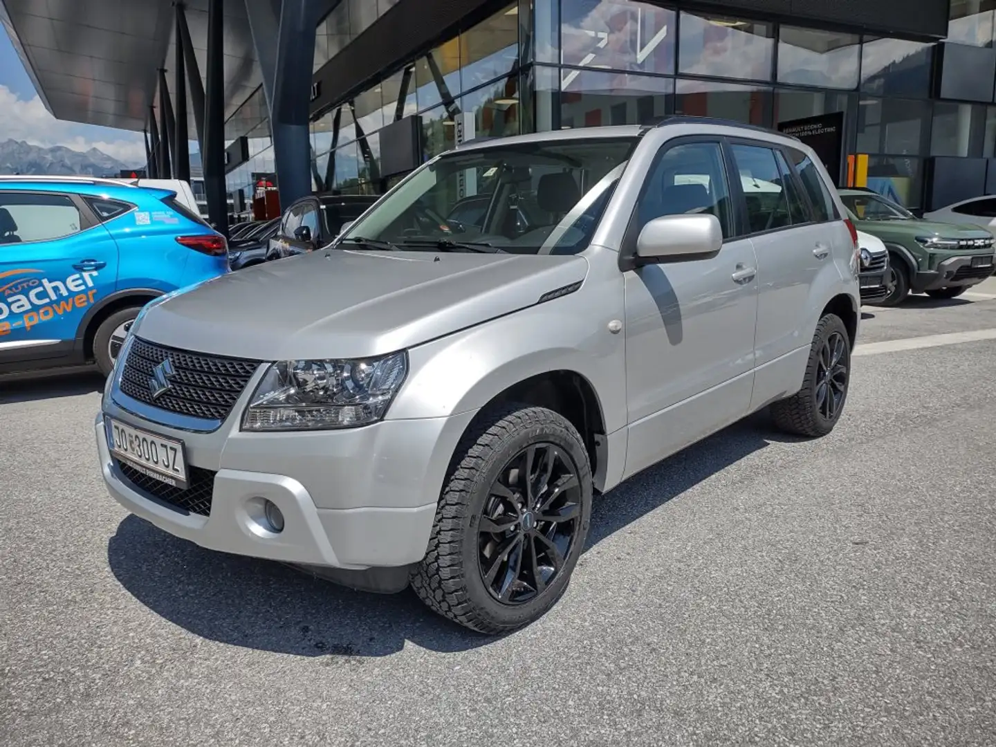 Suzuki Grand Vitara 1,9 VX-E 5DR DDiS Silber - 1