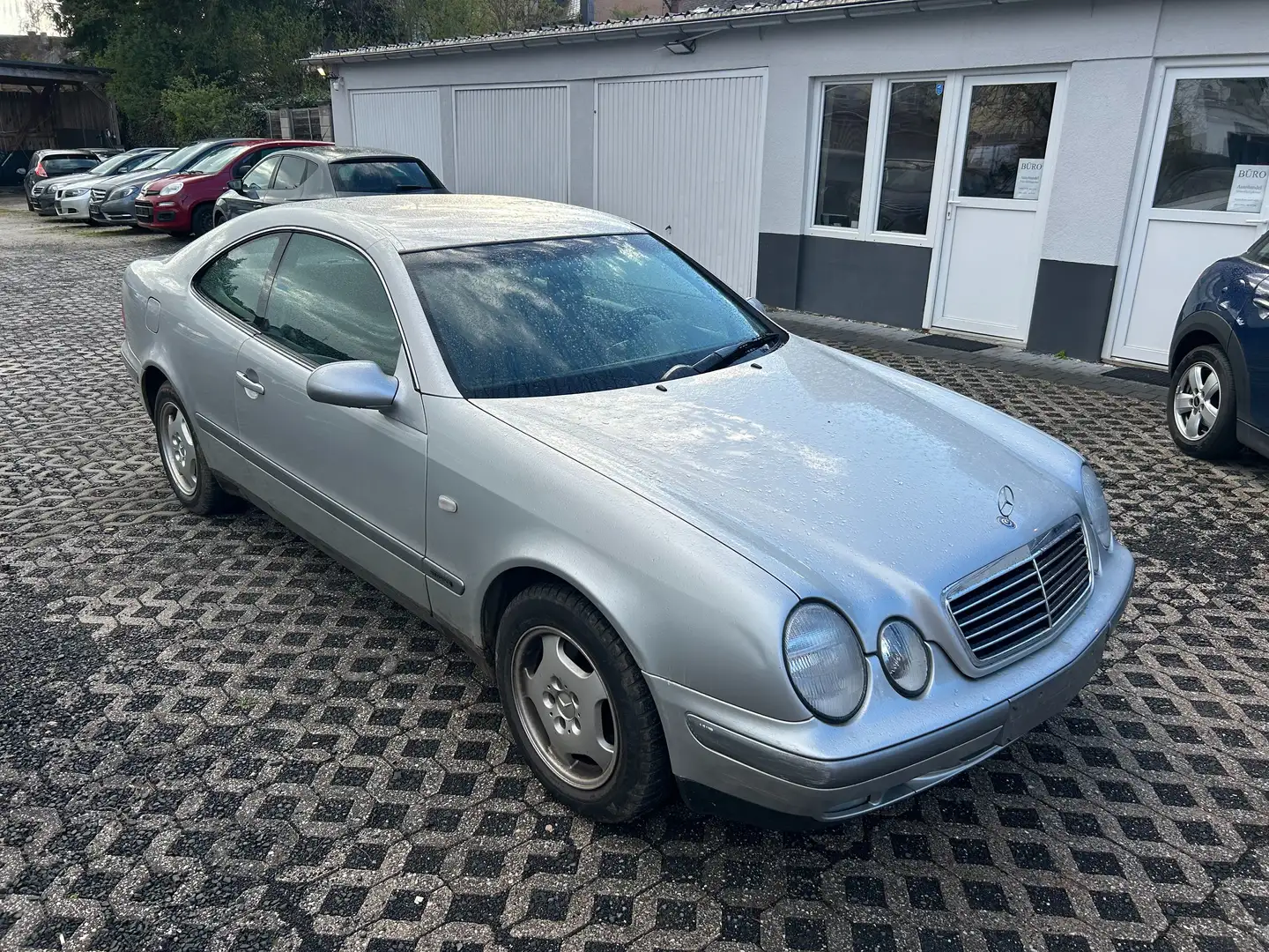 Mercedes-Benz CLK 200 CLK-Klasse Coupe Elegance Negro - 1