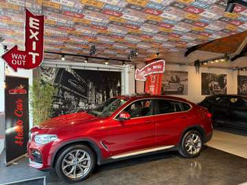 2.0iA xDrive20 * PANO * X LINE * CUIRS * 1ER PROPRIO * CARNET FULL BMW * CAMERA * GARANTIE