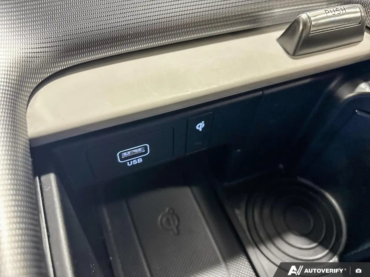 Hyundai PALISADE photo Hyundai PALISADE