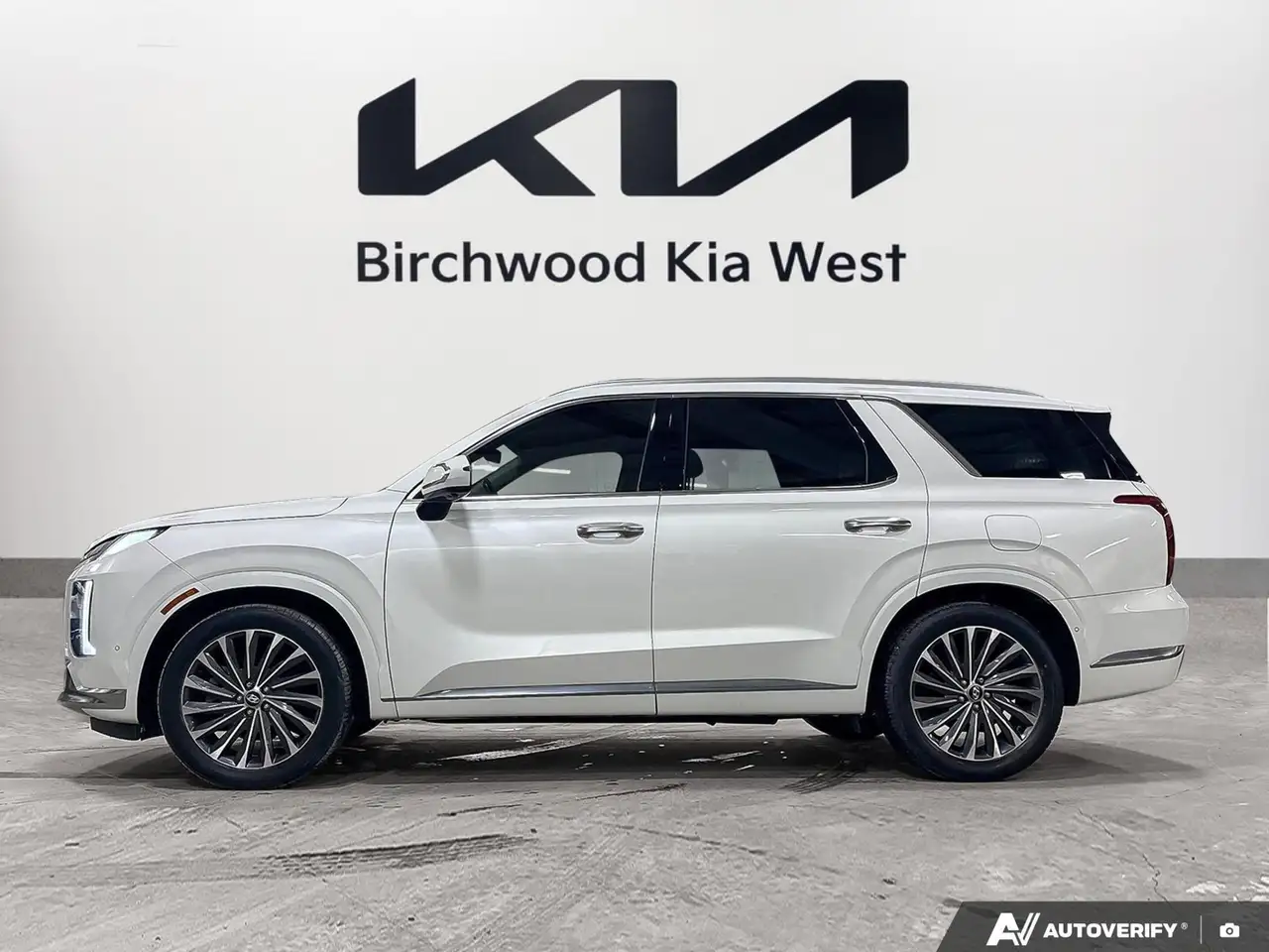 Hyundai PALISADE photo Hyundai PALISADE