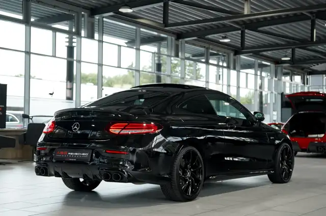 Mercedes-Benz C-Class view 7