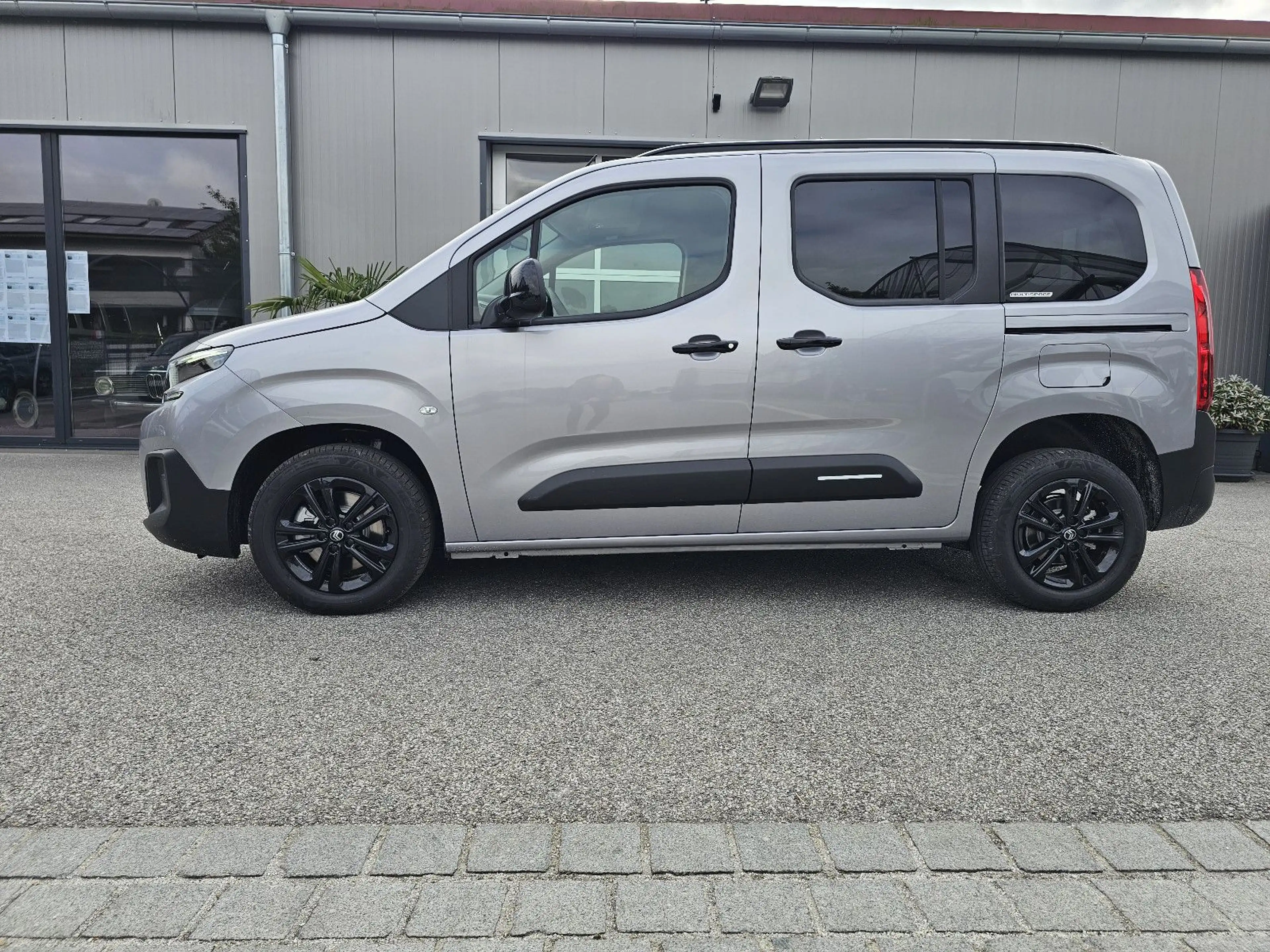 Citroen Berlingo PKW M Plus Automatik Style+Comfort*AHK* — photo 2