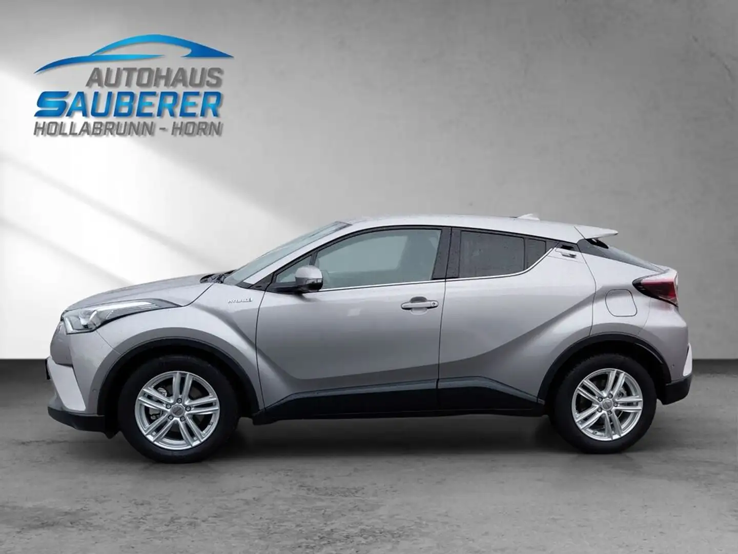 Toyota C-HR 1,8 Hybrid *C-LUB* I 30.000 KM I Gris - 2