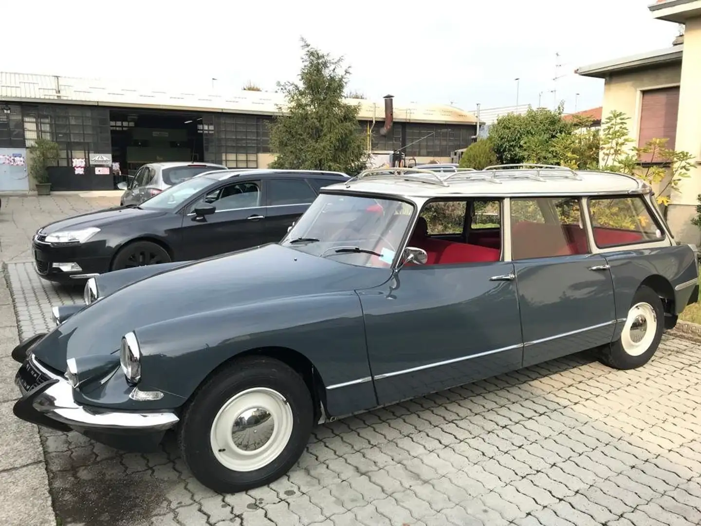 Citroen DS ID 19 Break Familiale 1967 LHM Gris - 1