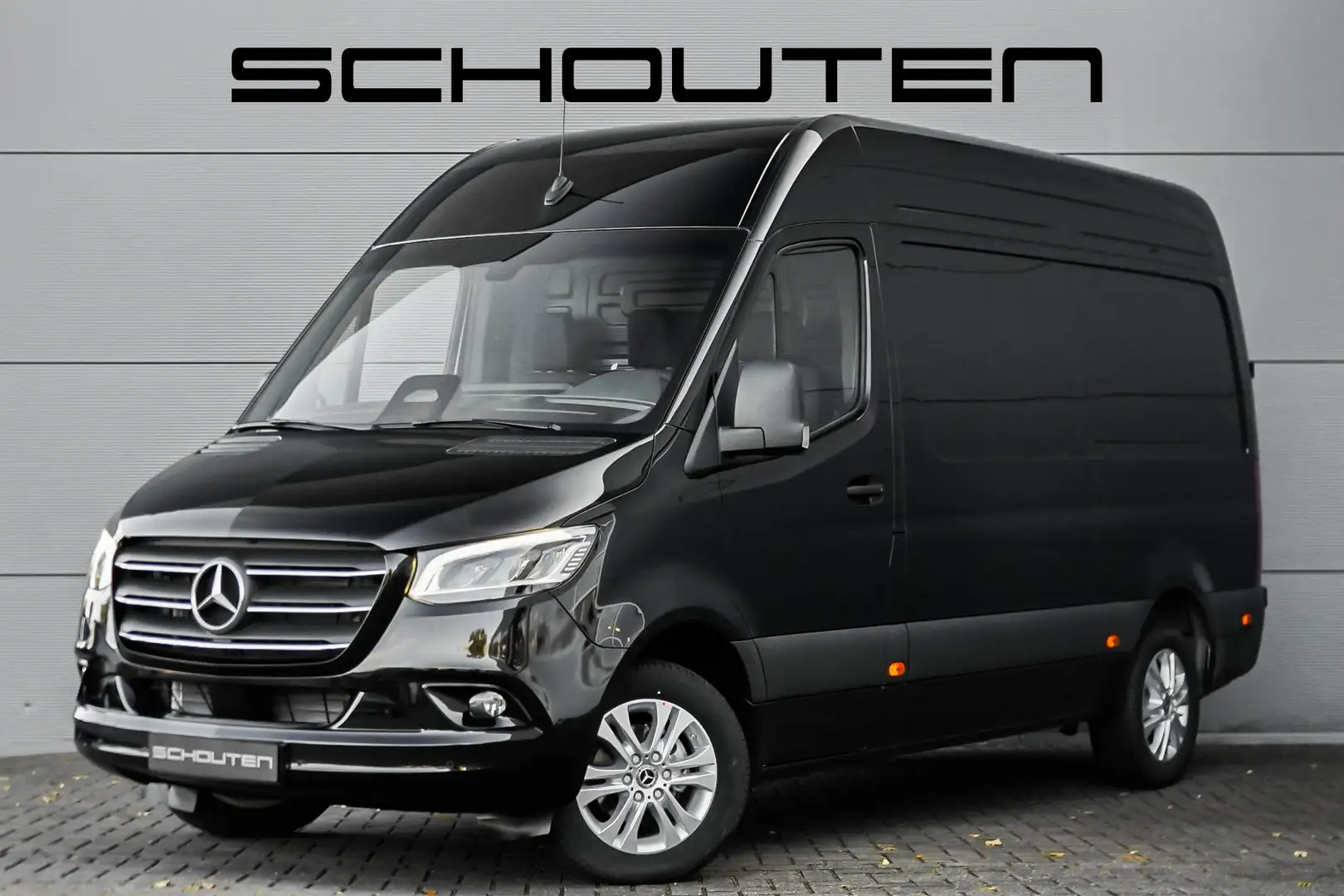 Mercedes-Benz Sprinter 319 1.9 CDI L2H2 RWD BPM Vrij Distronic Camera LED Zwart - 1