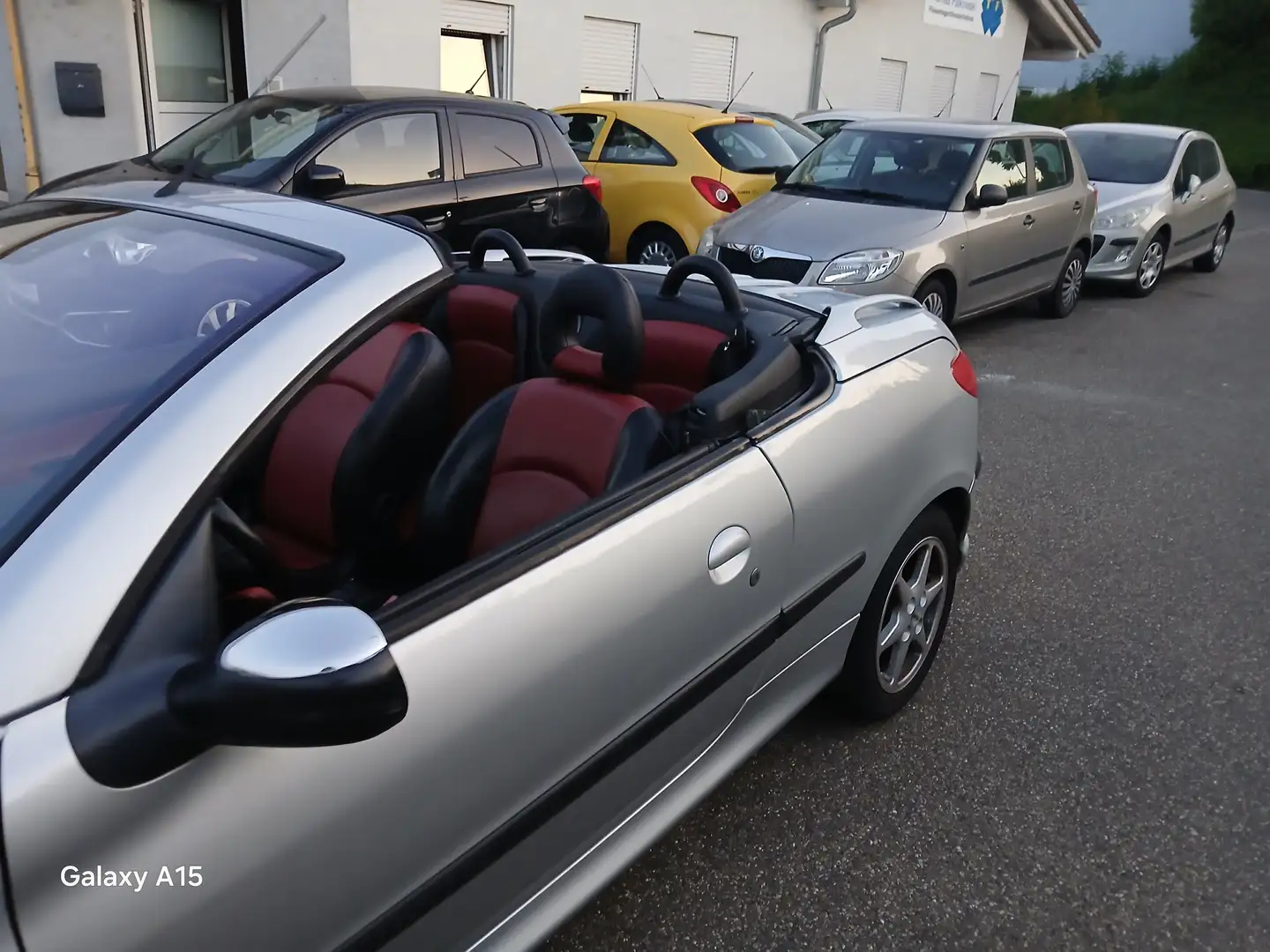 Peugeot 206 Neu TÜV Neu Inspektion Garantie Automatik Grau - 2