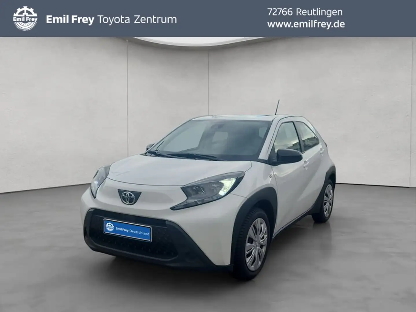 Toyota Aygo X X S-CVT Play Blanc - 1