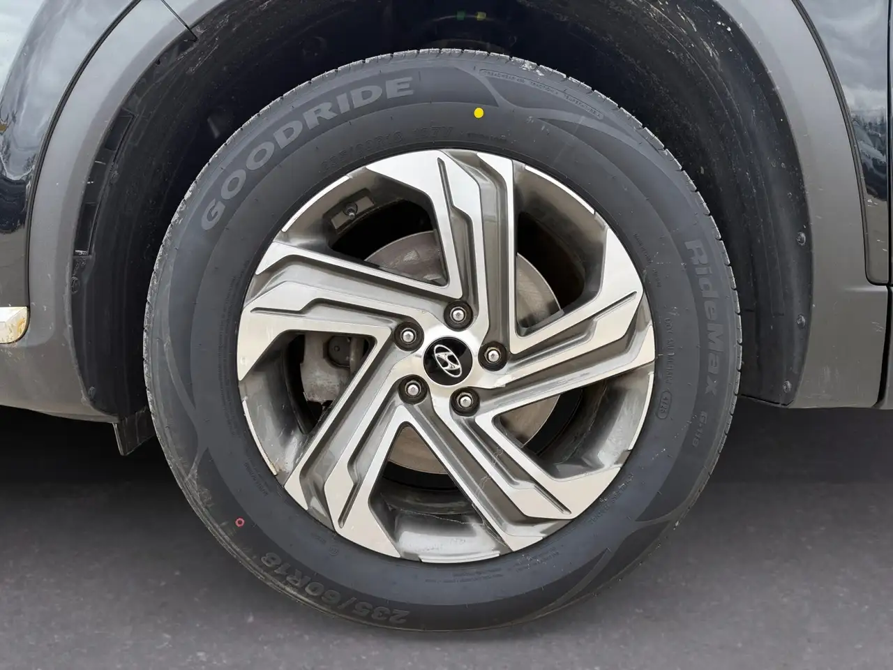 Hyundai SANTA FE снимка Hyundai SANTA FE