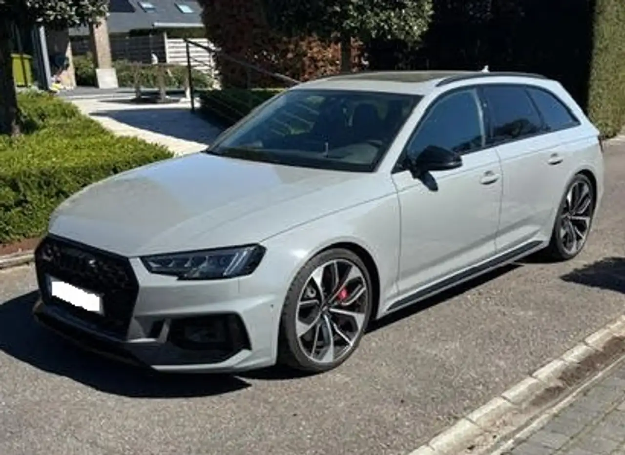 Audi RS4
