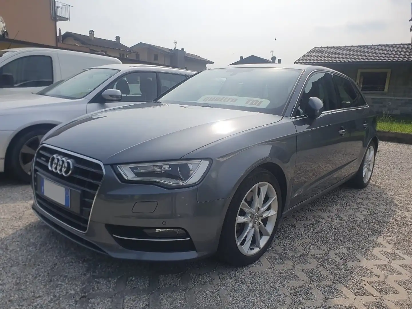 Audi A3 2.0 tdi Ambition Edition quattro 184cv s-tronic Gris - 1