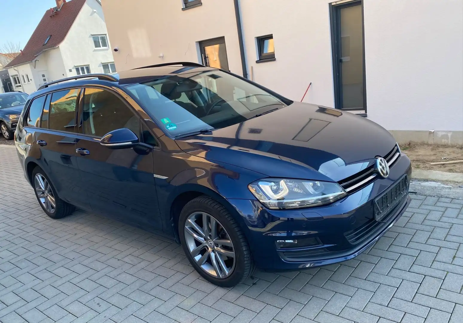 Volkswagen Golf VII Variant Cup 2.0 TDI Navi Bi-Xenon Bleu - 1