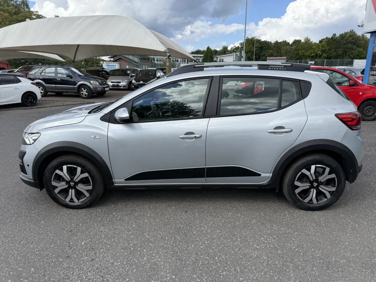 Dacia Sandero 1.0 TCe LPG Stepway Comfort NAVI KLIMA Gris - 2