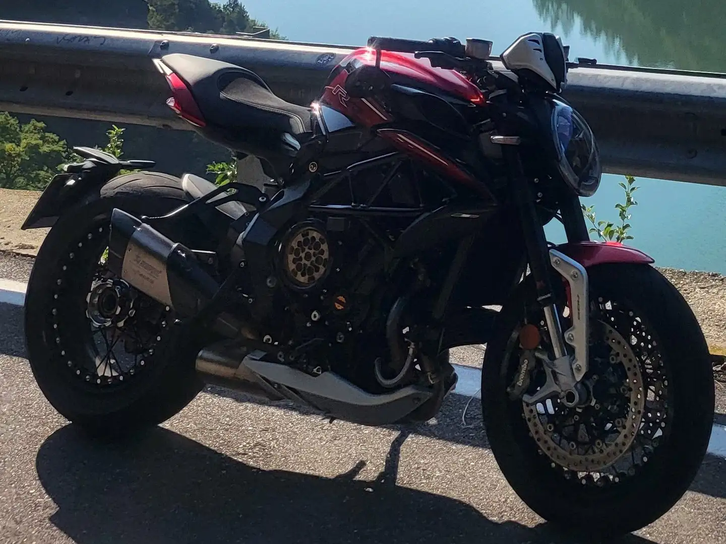 MV Agusta Dragster RR Červená - 1