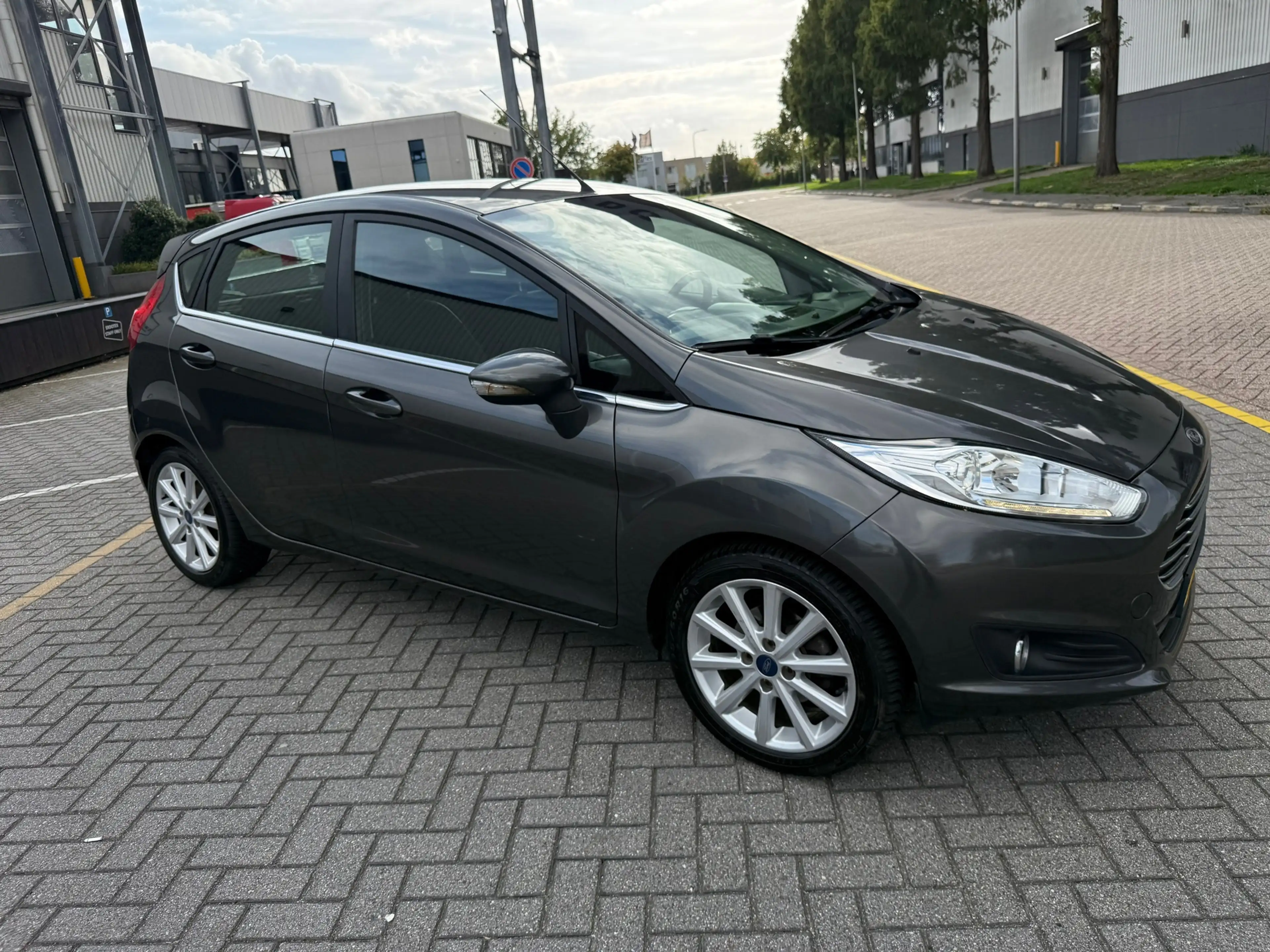 Ford Fiesta 1.0 EcoBoost Titanium*1eEigenaar*Climat-Airco*Velg — photo 4