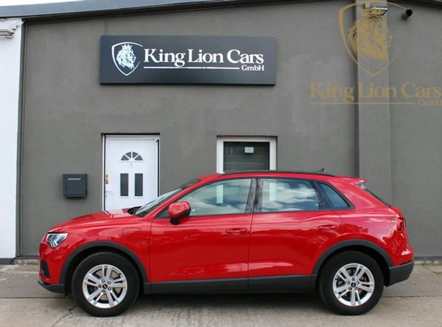 Audi Q3 45 TFSI e KAMERA+AHK+SPURWECHSELASISST+MMI Rouge - 2