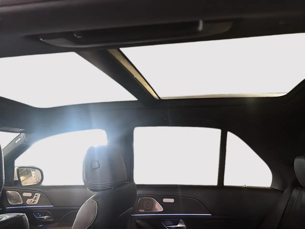 Mercedes-Benz GLE снимка Mercedes-Benz GLE