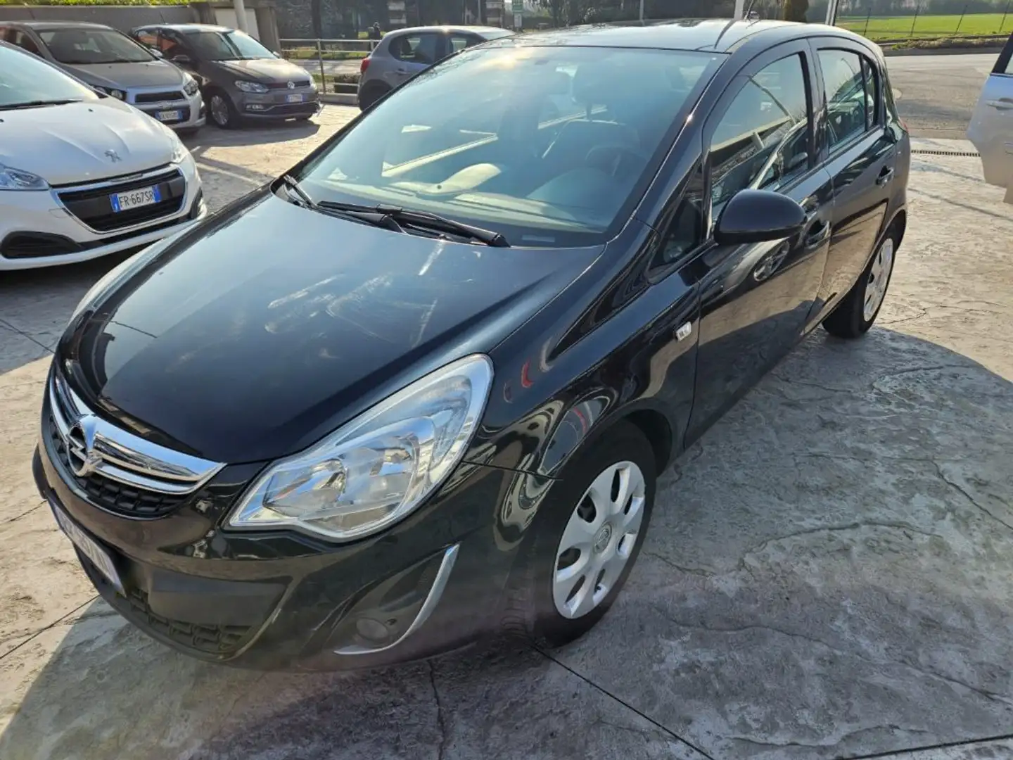 Opel Corsa 1.2 5 porte Edition Nero - 2