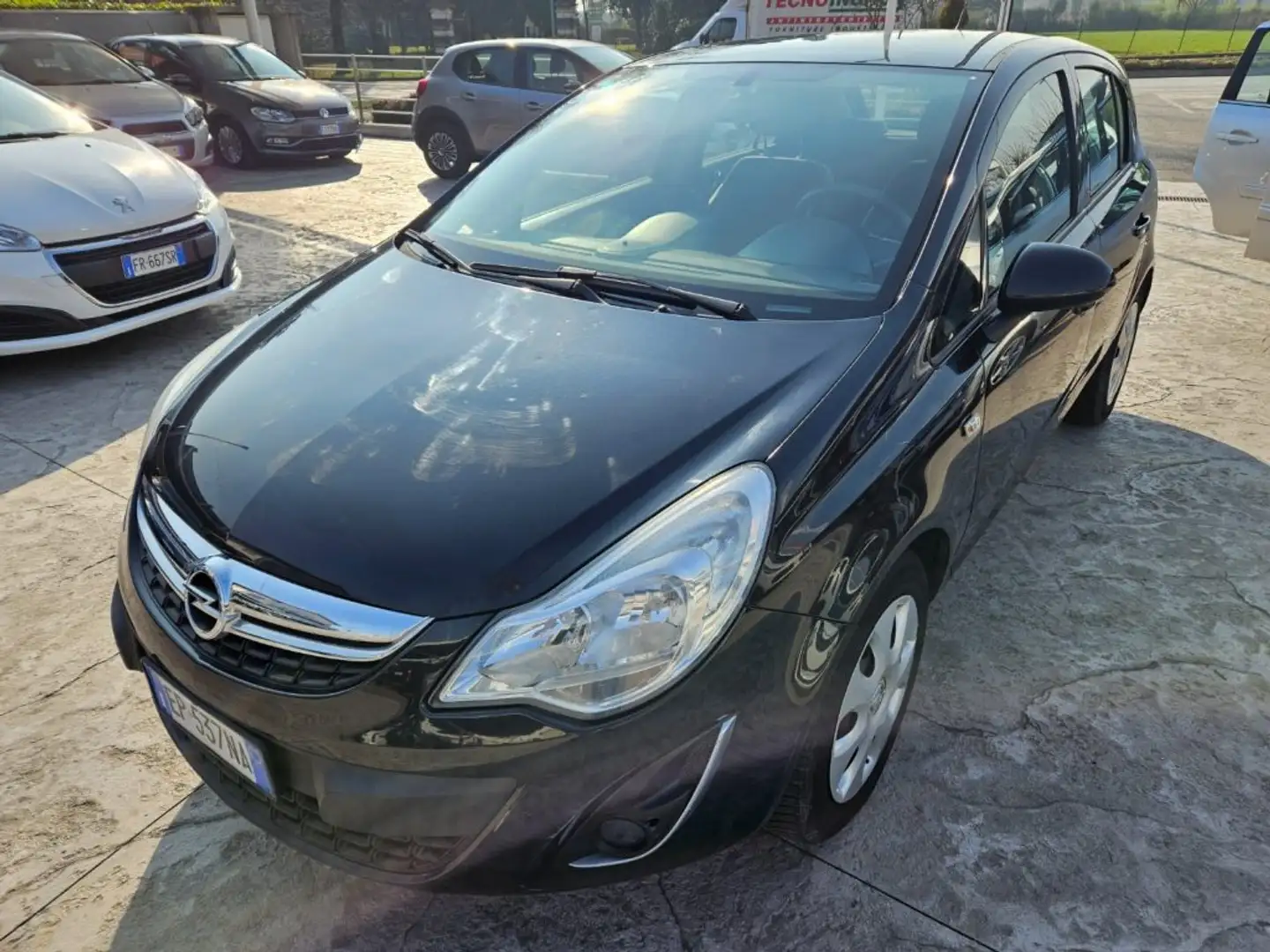Opel Corsa 1.2 5 porte Edition Nero - 1
