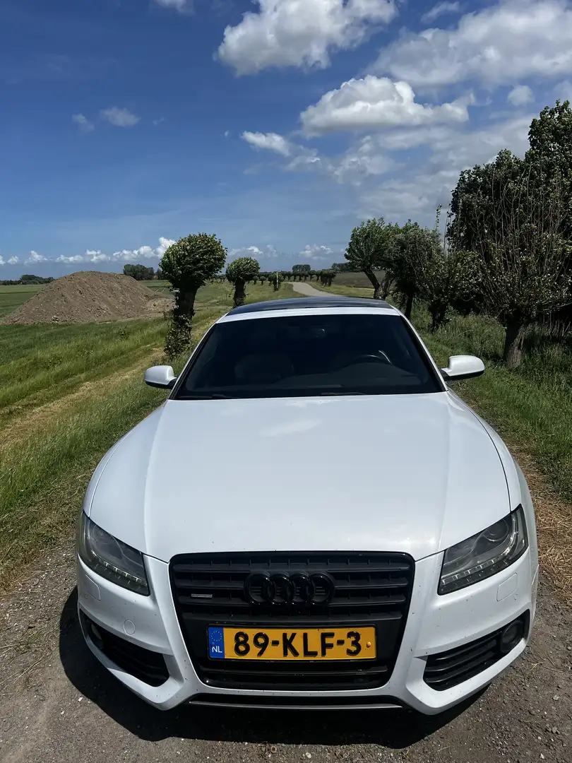 Audi A5 3.2 FSI q. Pro Line Tip Tronic Grijs - 1