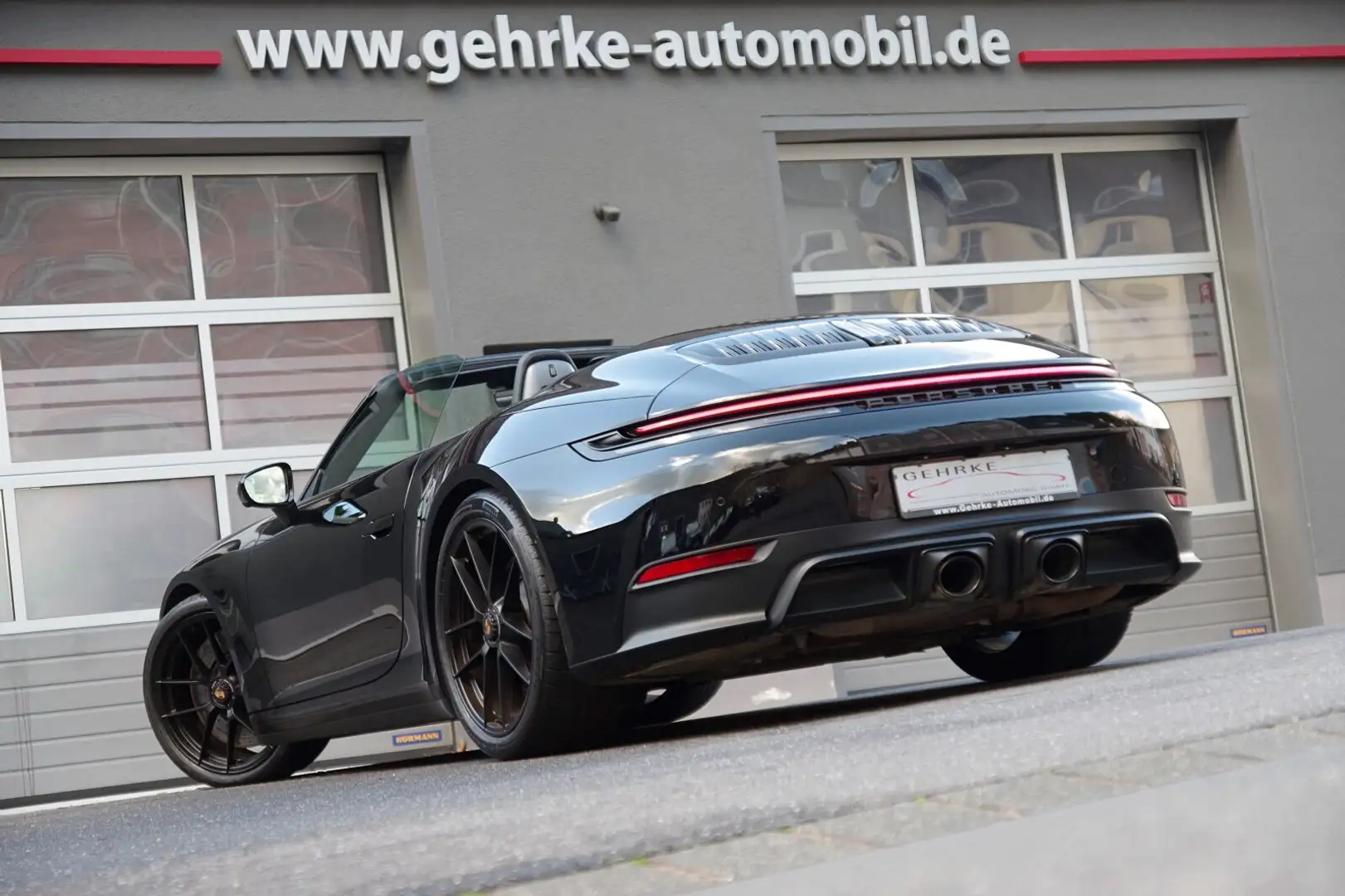 Porsche 992 992.2 4 GTS Cabrio*Schutzfolie,18-Wege,BOSE,360° Schwarz - 2