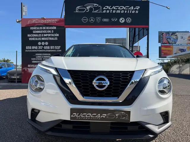 Nissan Juke 1.0 DIG-T Acenta 4x2 114