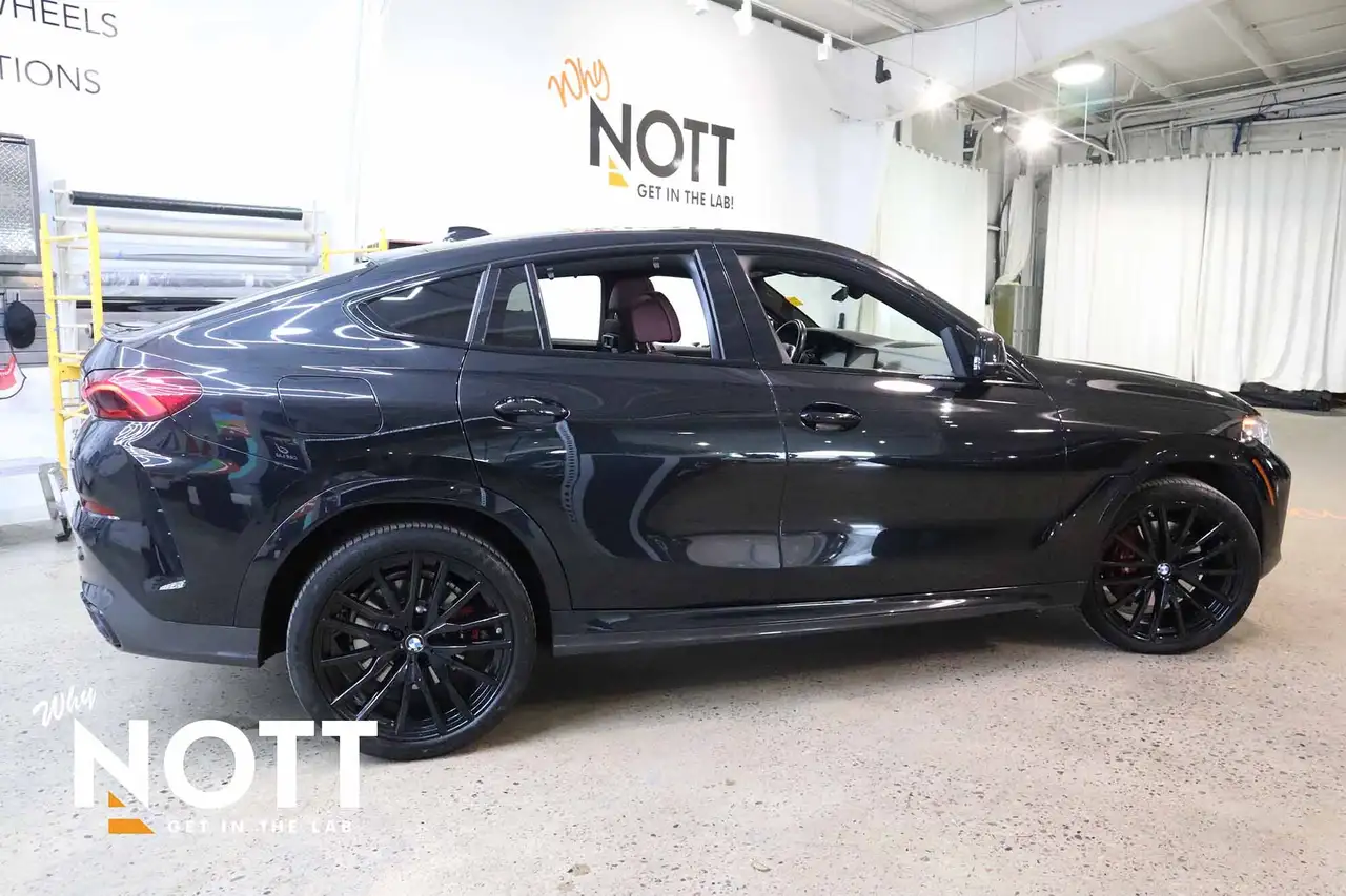 BMW X6 снимка BMW X6