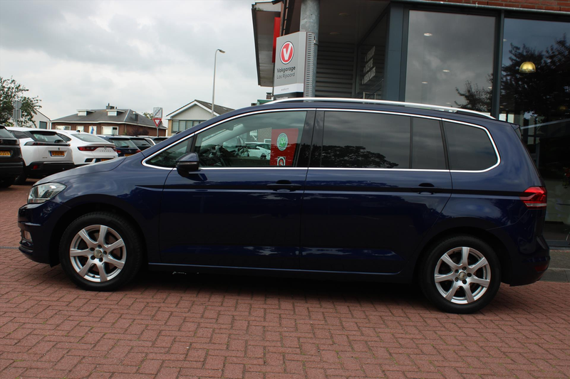 Volkswagen Touran 1.4 TSI *Highline* | Adaptive Cruise & Climate Con — photo 2