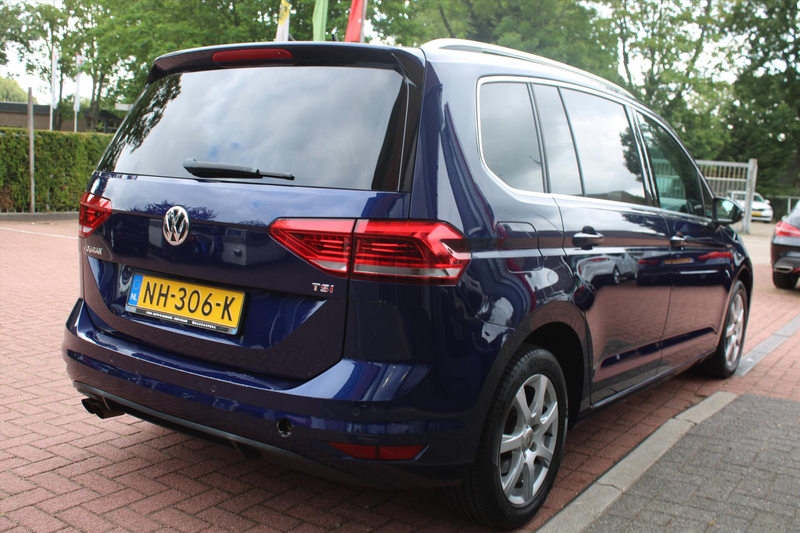Volkswagen Touran 1.4 TSI *Highline* | Adaptive Cruise & Climate Con — photo 5