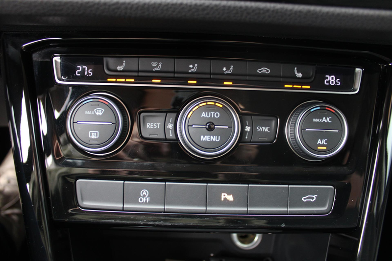Volkswagen Touran 1.4 TSI *Highline* | Adaptive Cruise & Climate Con — photo 10
