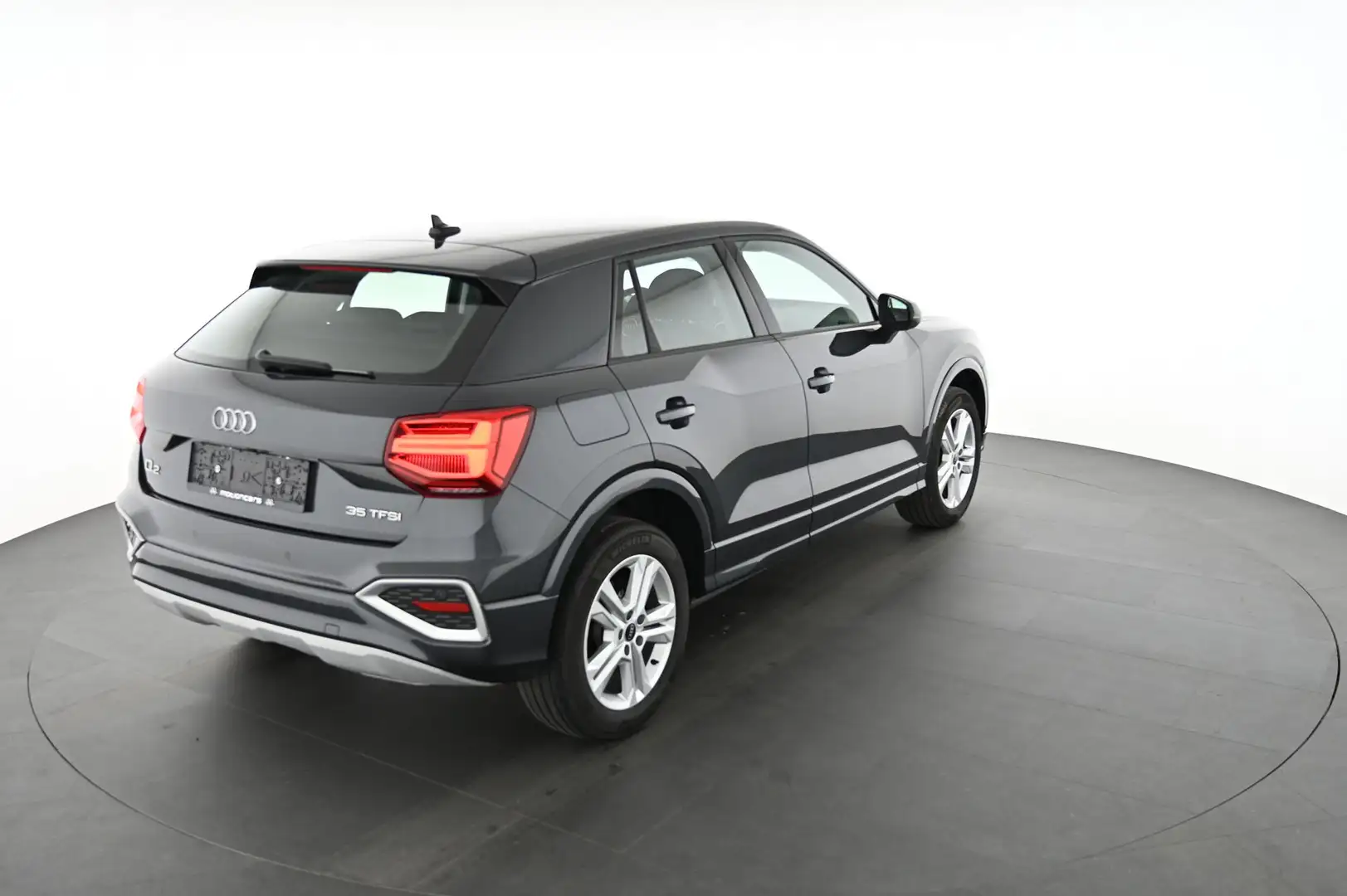 Audi Q2 35 1.5 TFSI 150 S Tronic Prestige Pickerl NEU Grau - 2