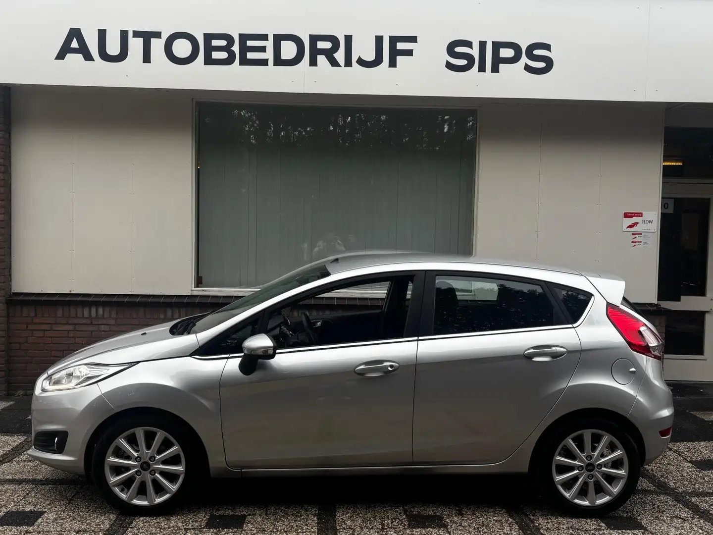 Ford Fiesta 1.0 Titanium | Automaat | Climate | Cruise | Trekh Grijs - 2