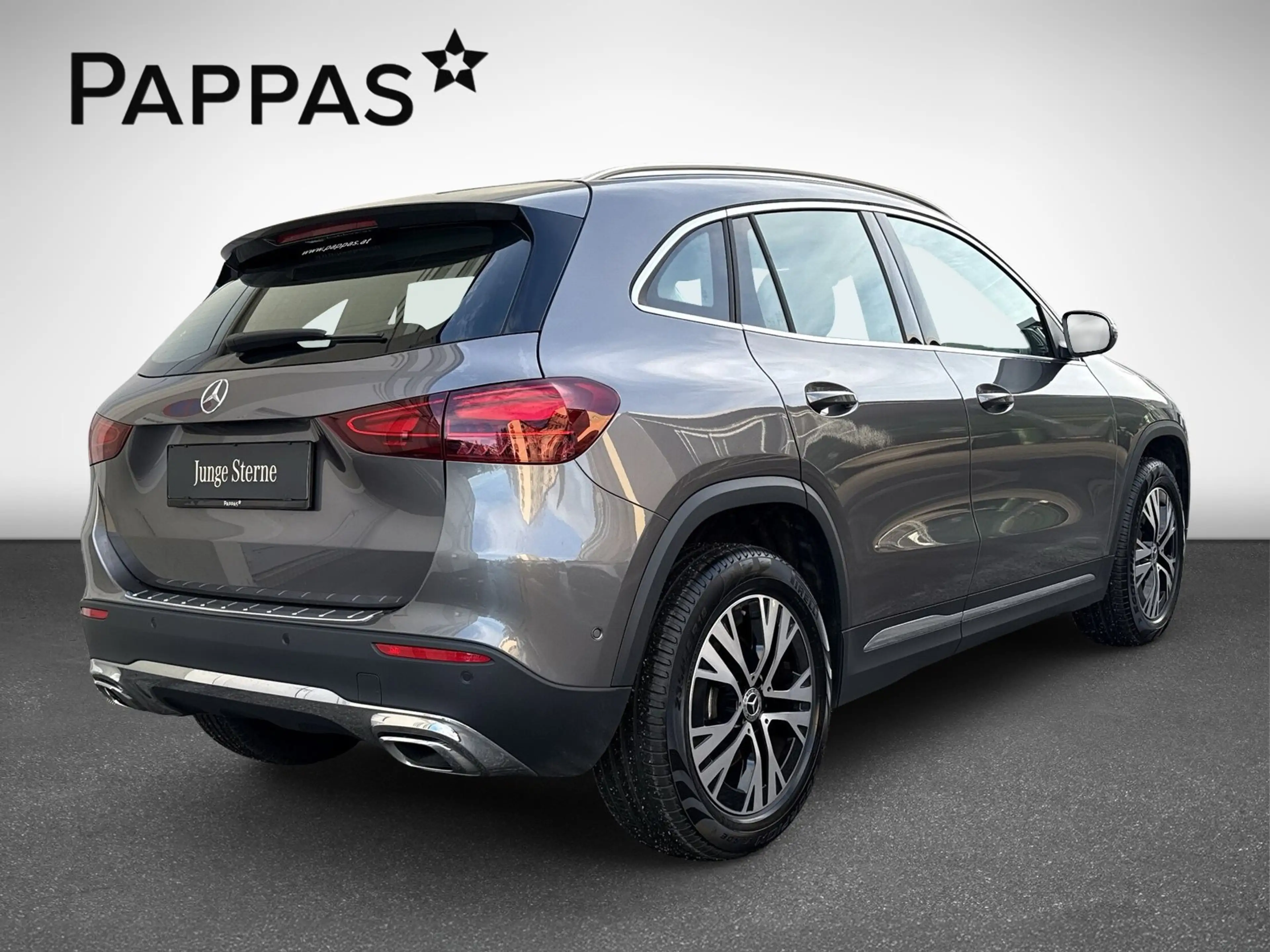 Mercedes-Benz GLA 220 d 4MATIC PTS Cam Navi Wide LED SHZ — photo 6