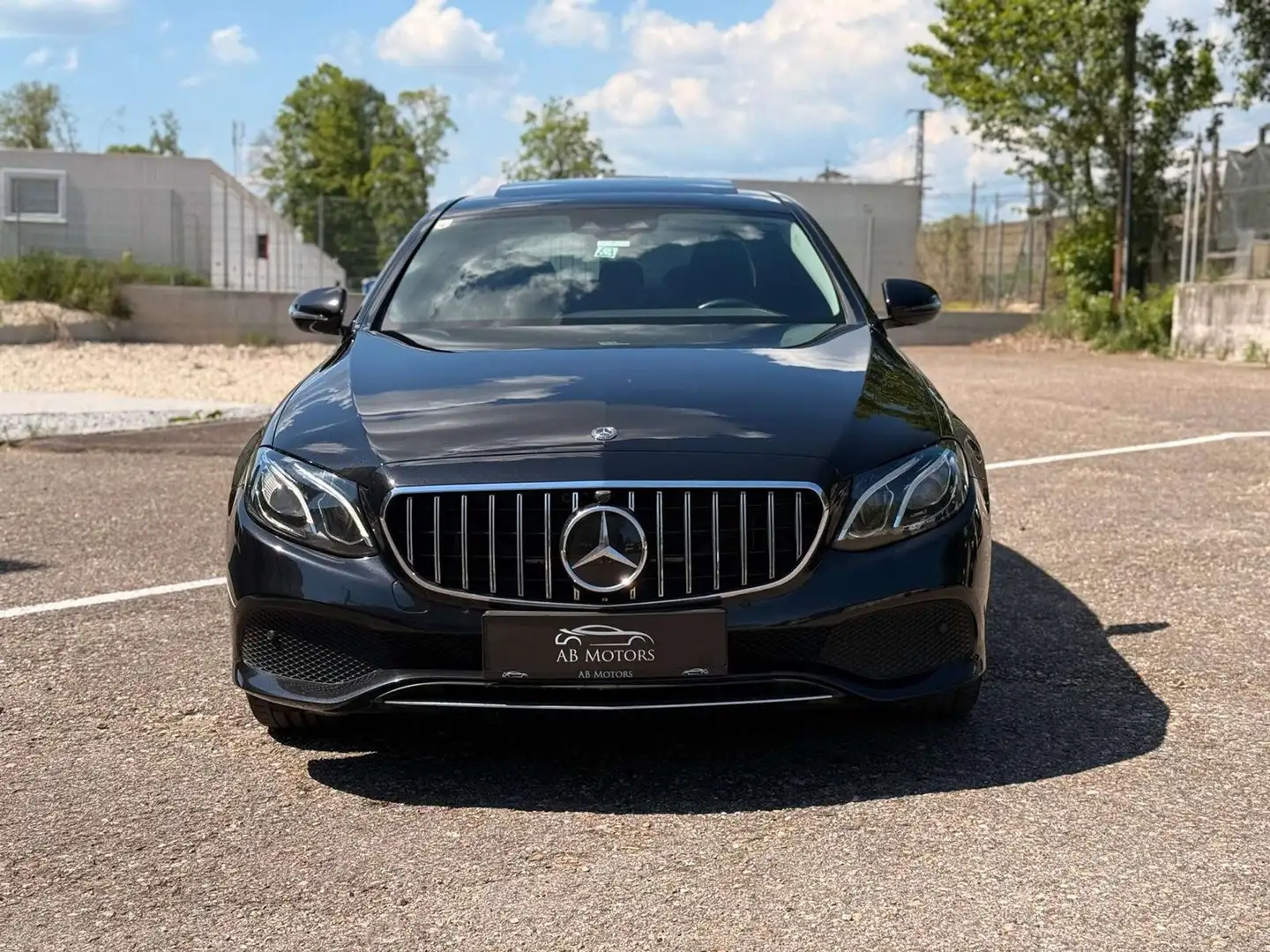 Mercedes-Benz E 350 E 350 d Schwarz - 2