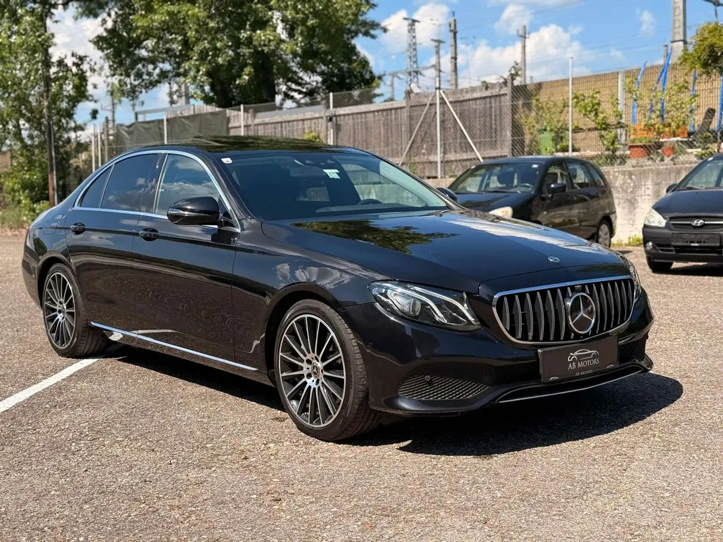Mercedes-Benz E 350 E 350 d Schwarz - 1