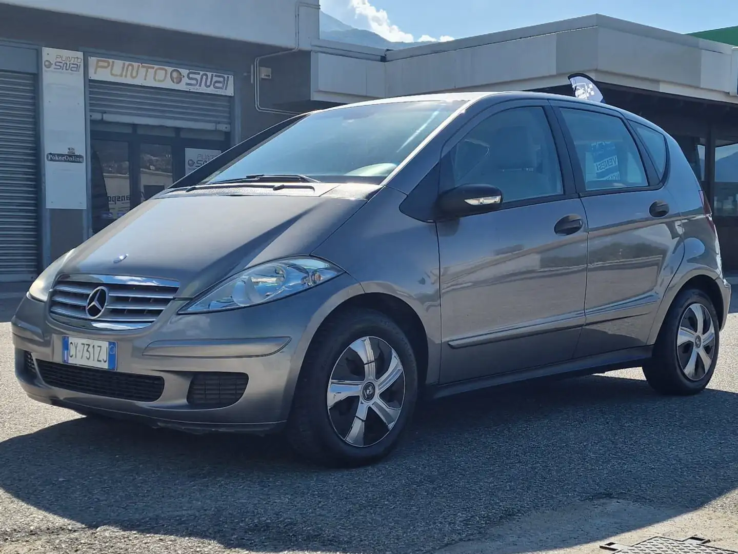 Mercedes-Benz A 180 Classe A - W/C 169 cdi Classic Beige - 1