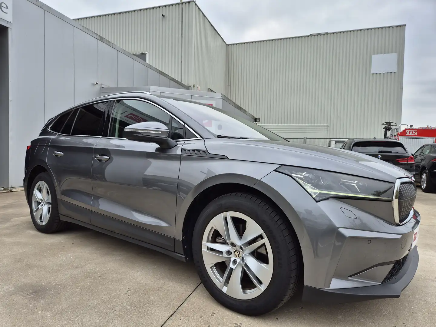 Skoda Enyaq iV 60 // 2022 !! Gris - 1
