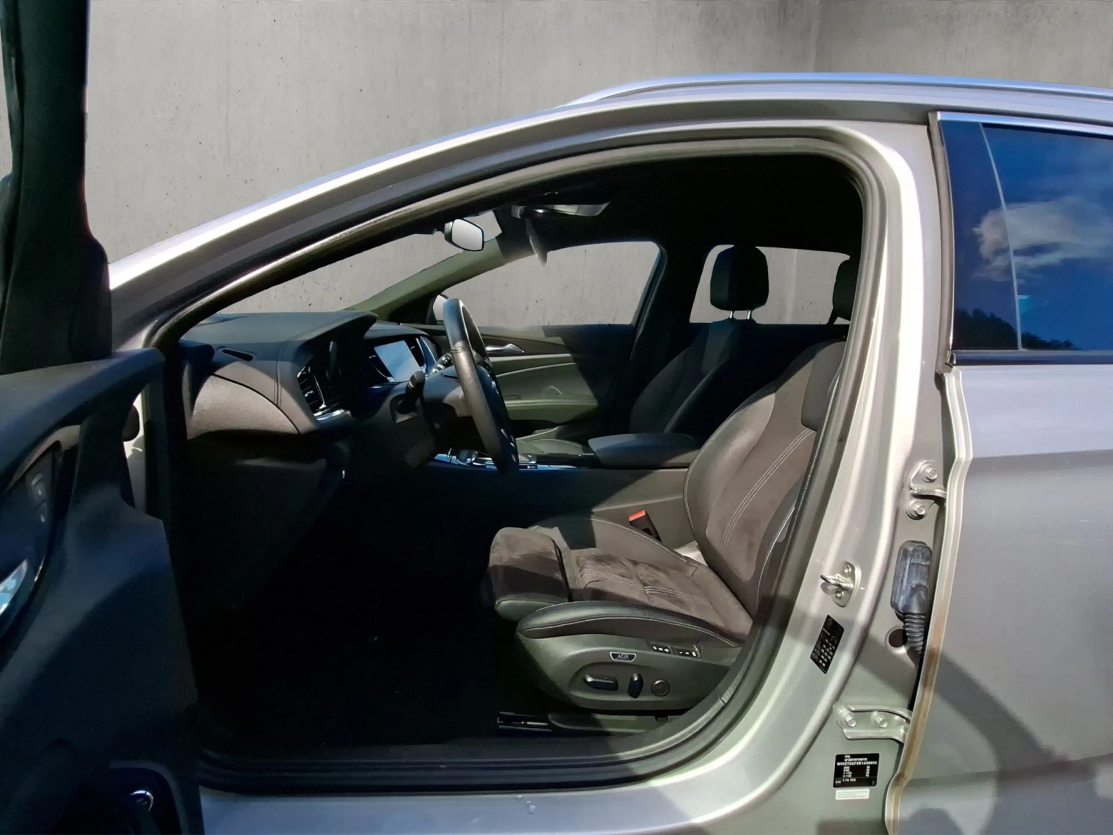 Opel Insignia Sports Tourer 2.0 Automatik, Alcantara, — photo 9